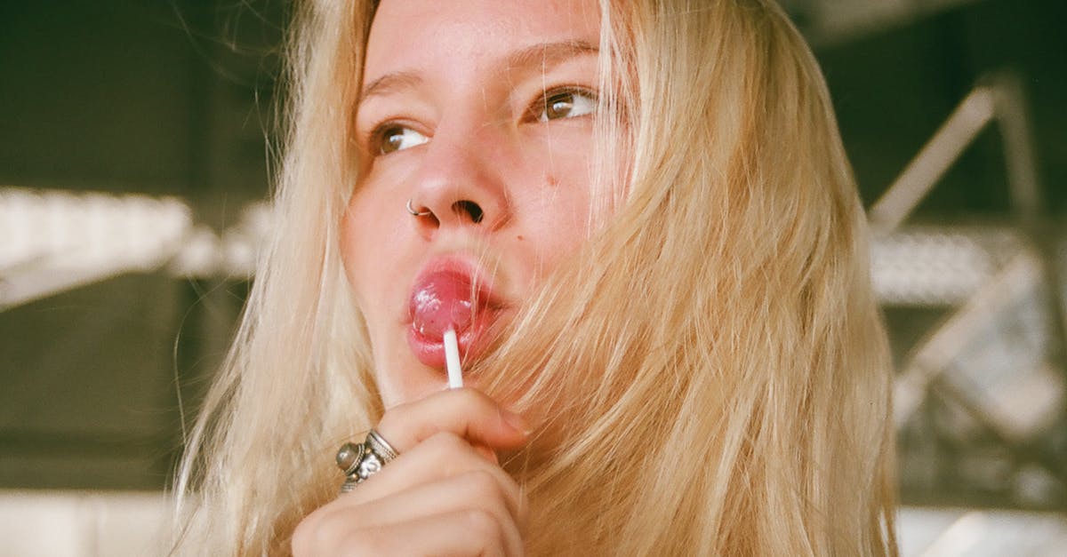découvrez l'univers du piercing : tendances, conseils d'entretien et choix des bijoux. osez exprimer votre personnalité avec élégance grâce à notre sélection de piercings uniques et de qualité.