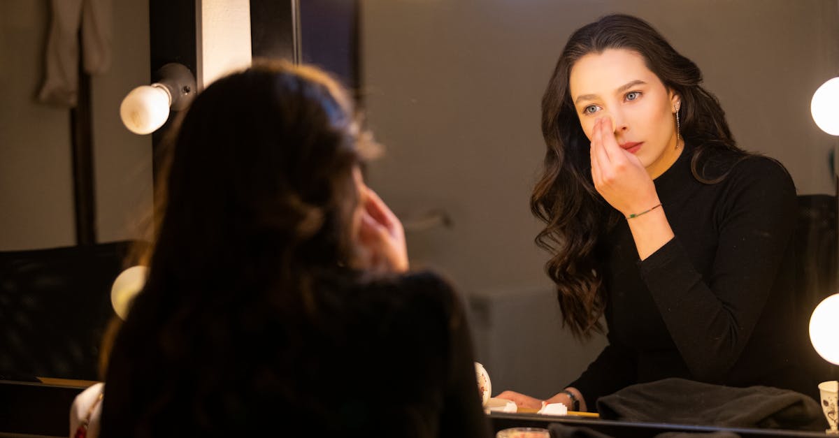 découvrez l'importance de la self-affirmation pour renforcer votre confiance en vous et améliorer votre bien-être. apprenez des techniques pratiques pour vous exprimer, vous valoriser et cultiver une image positive de vous-même.