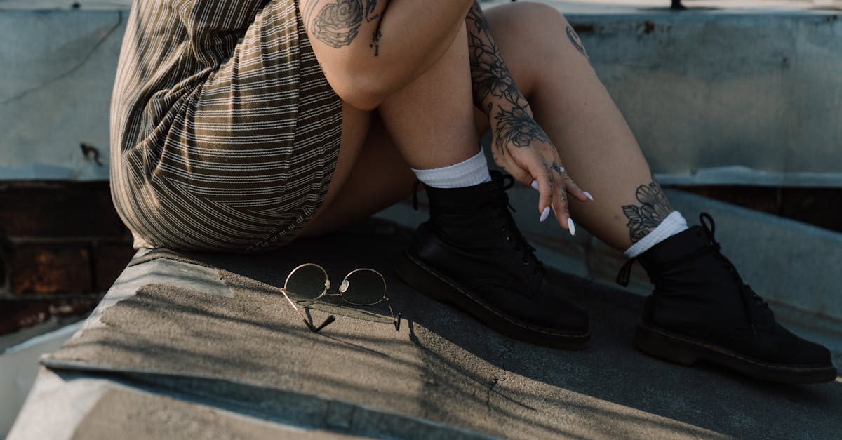 découvrez notre sélection tendance de piercings pour tous les styles. que vous soyez novice ou expert, trouvez le bijou parfait pour sublimer votre look et exprimer votre personnalité.