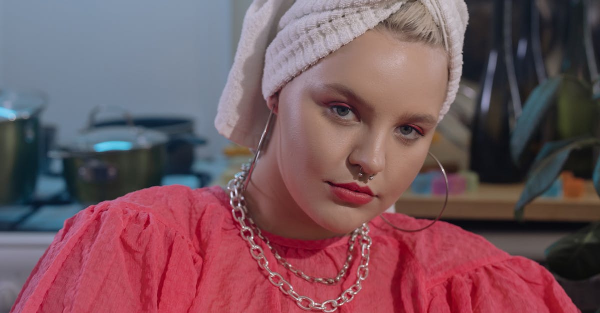 découvrez les dernières tendances en matière de piercings : styles populaires, conseils d'entretien et inspirations pour personnaliser votre look. restez à la pointe de la mode avec nos astuces sur les piercings qui font sensation cette année.