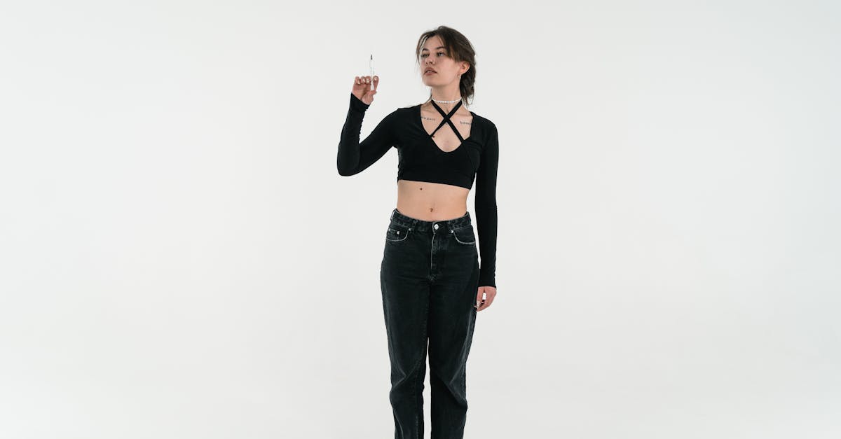 découvrez notre guide complet sur les piercings : types, conseils d'entretien, tendances actuelles et risques associés. que vous soyez novice ou passionné, trouvez toutes les informations pour embellir votre style en toute sécurité.