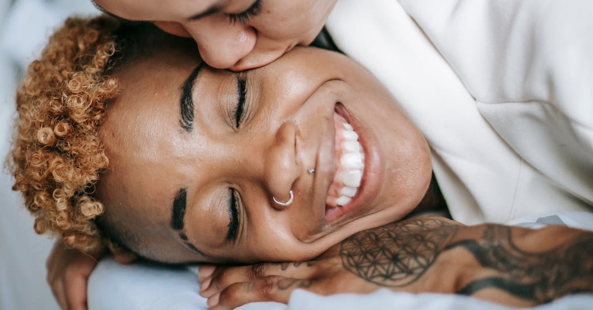 Les meilleurs produits pour entretenir votre piercing