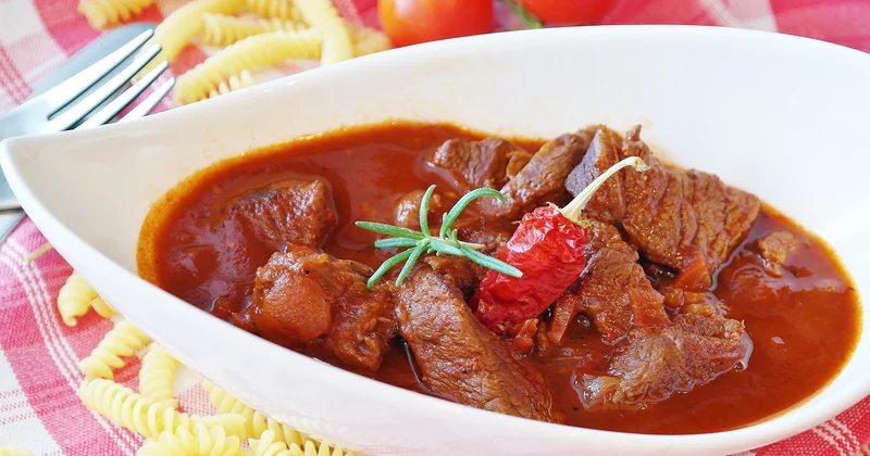 Comment épaissir une sauce au vin ou acide ?