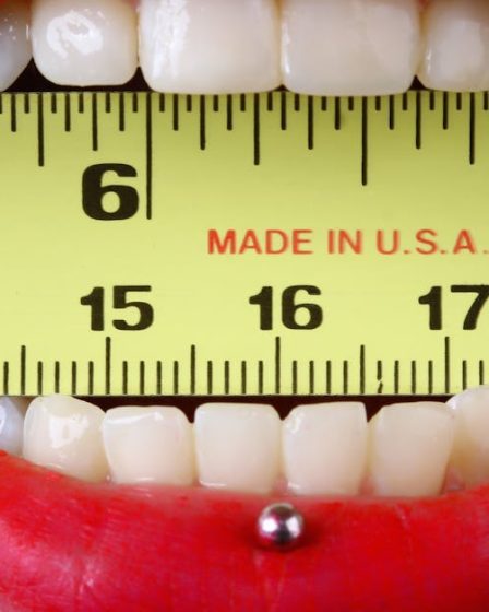 découvrez l'univers fascinant des piercings avec nos conseils, tendances et inspirations. que vous soyez novice ou passionné, explorez nos choix de bijoux et apprenez les techniques d'entretien pour un piercing réussi.